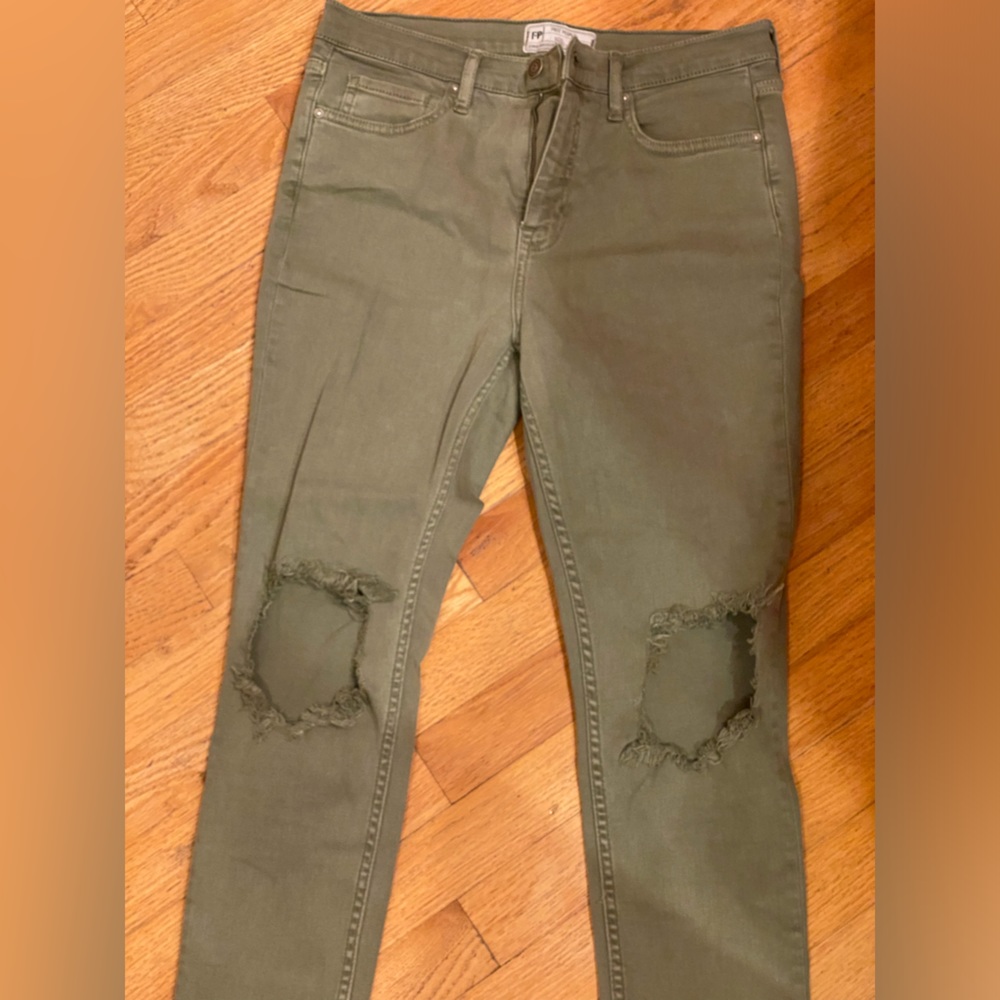 Free people distressed skinny jeans